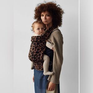 Artipoppe Zeitgeist Carrier in Classic Leopard